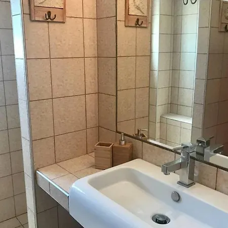 For 4 Or * Pefkochori