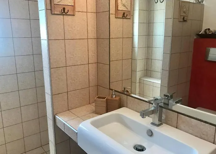 For 4 Or * Pefkochori